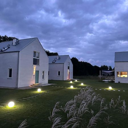 Morze2 - Domy Caloroczne Nad Morzem Lubiatowo  Exterior foto